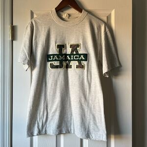 Vintage Embroidered Jamaica White Short Sleeve Tee | American Flag Brand Size M